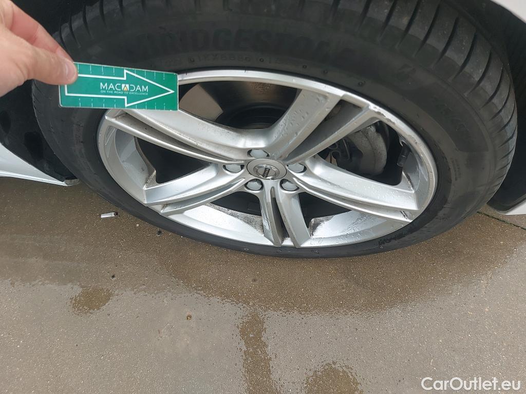  Volvo  V90 VOLVO  / 2016 / 5P / familiar 2.0 D4 Business Plus Auto #14