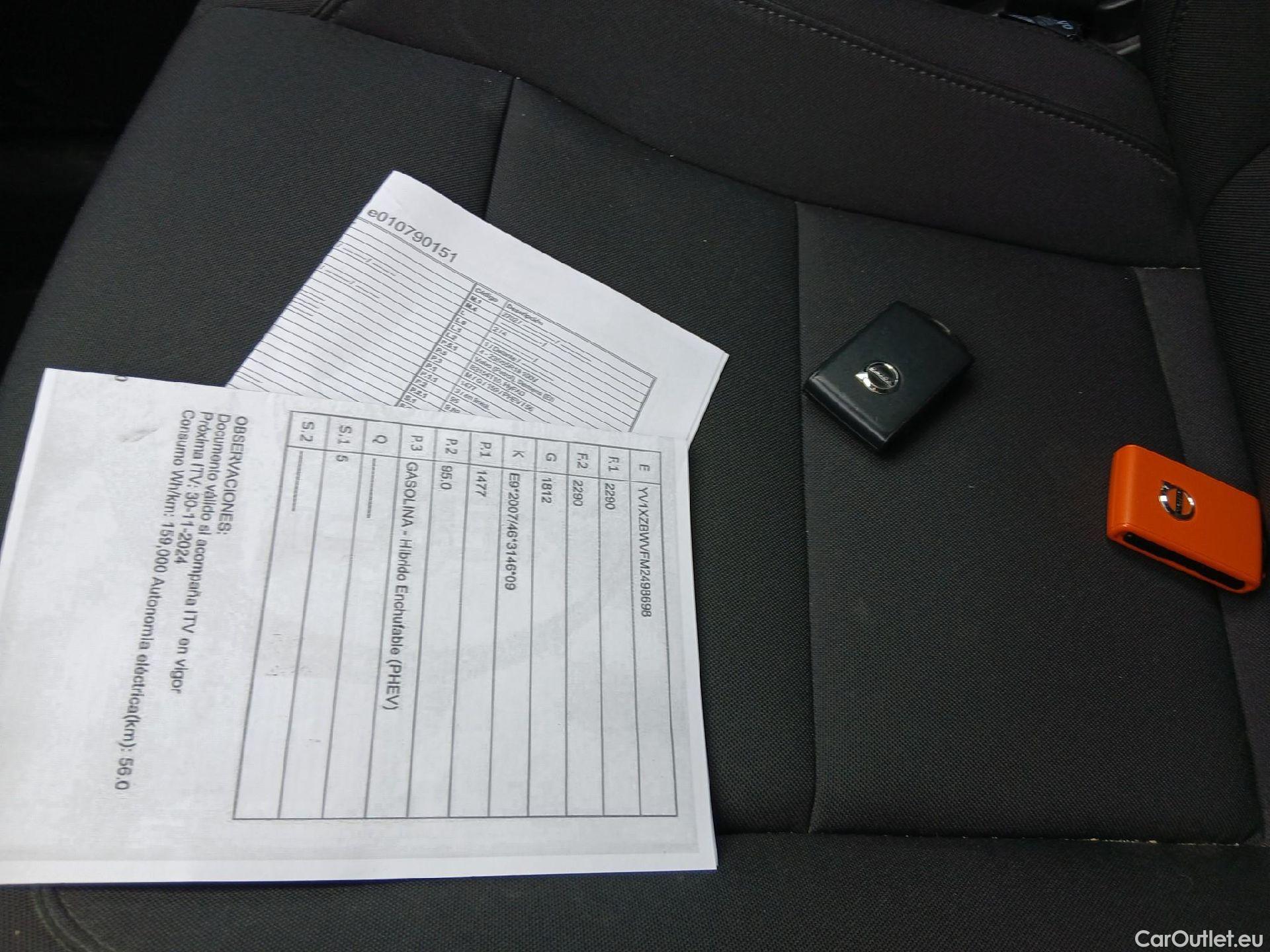  Volvo  XC 40 VOLVO XC40 / 2017 / 5P / todoterreno 1.5 T4 Twin Recharge Inscription Ex Auto #2