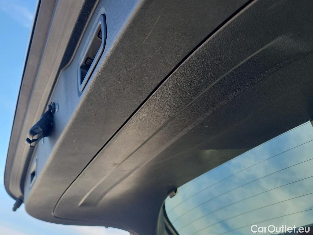  Nissan  Qashqai NISSAN  / 2021 / 5P / todoterreno DIG-T 116kW mHEV Xtronic 4x4 N-Connecta #14