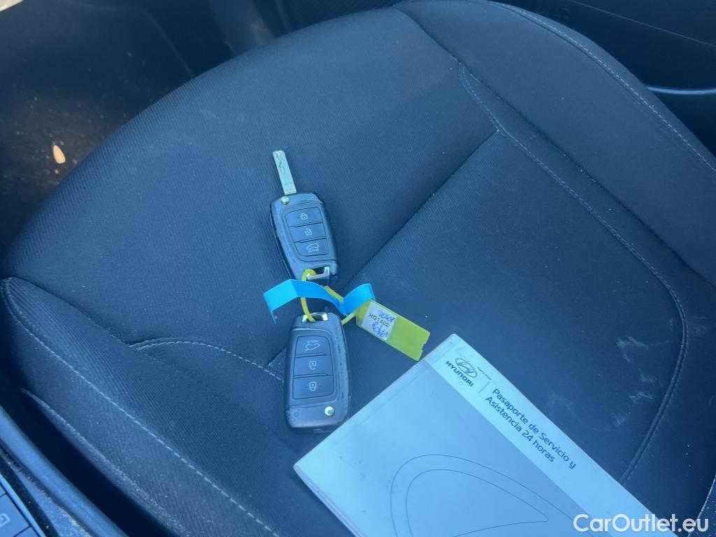  Hyundai  Tucson HYUNDAI  / 2020 / 5P / todoterreno 1.6 CRDI 85kW (115CV) Maxx #1