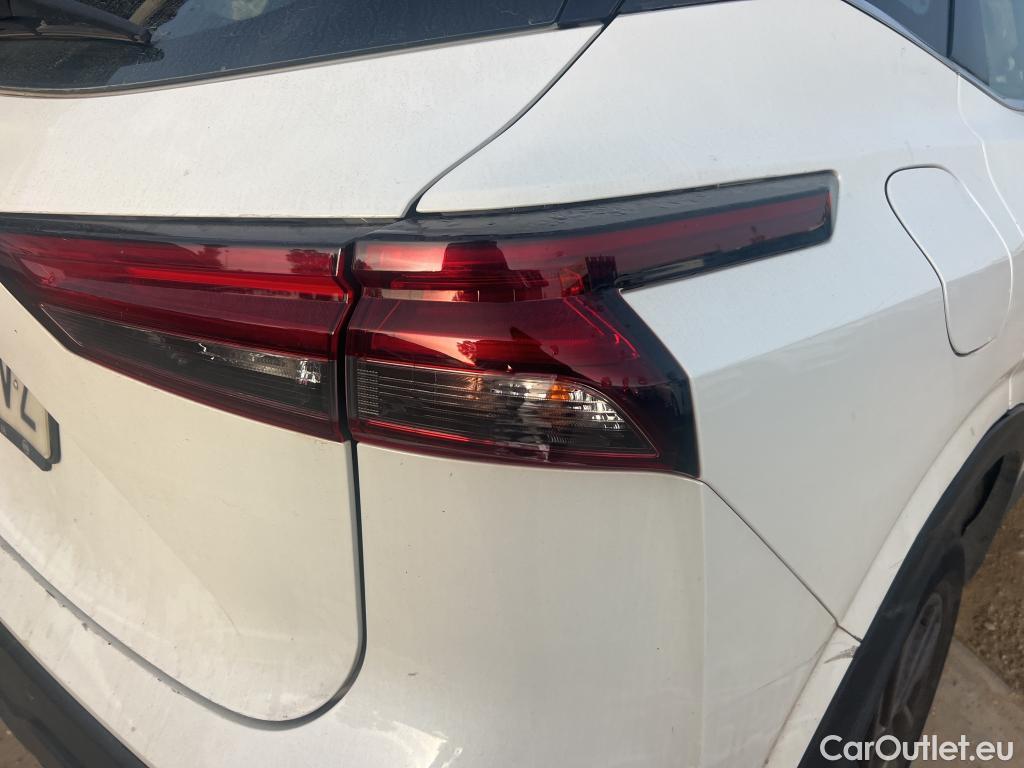  Nissan  Qashqai NISSAN  / 2021 / 5P / todoterreno DIG-T 116kW (158CV) mHEV Xtronic Acenta (AC2) #36