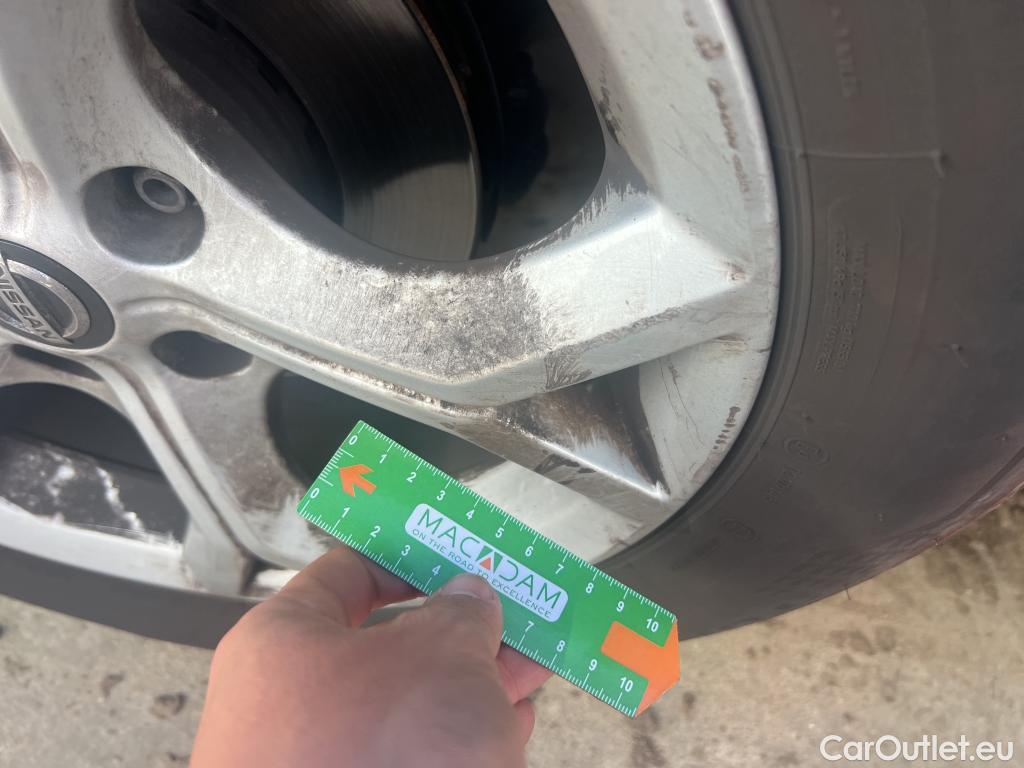  Nissan  Juke NISSAN  / 2019 / 5P / crossover DIG-T 84 kW (114 CV) DCT 7 V N-Connecta (AC2) #2