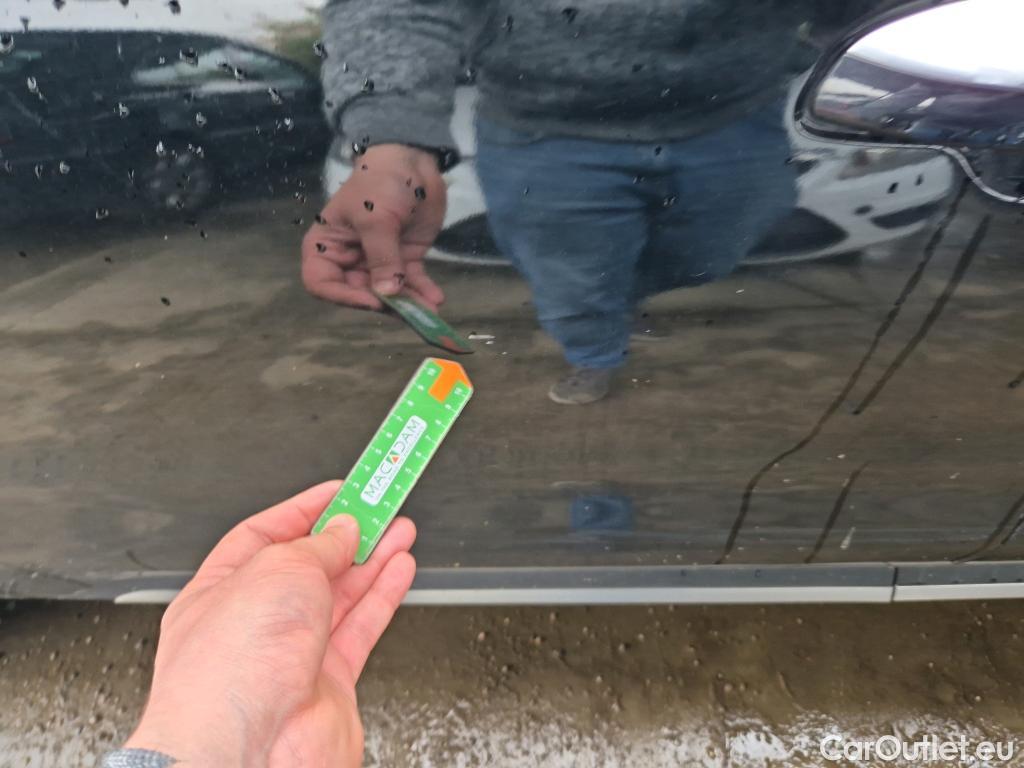  KIA  Sorento KIA  / 2020 / 5P / todoterreno 1.6 T-GDi HEV Plus Edition 4x2 7pl(SP) #13