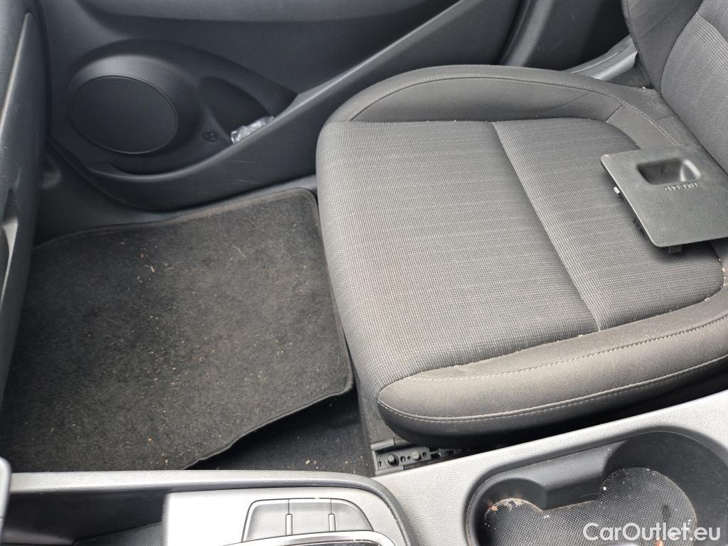  Hyundai  Konna HYUNDAI Kona / 2020 / 5P / todoterreno 1.6 GDI HEV Maxx DCT #31