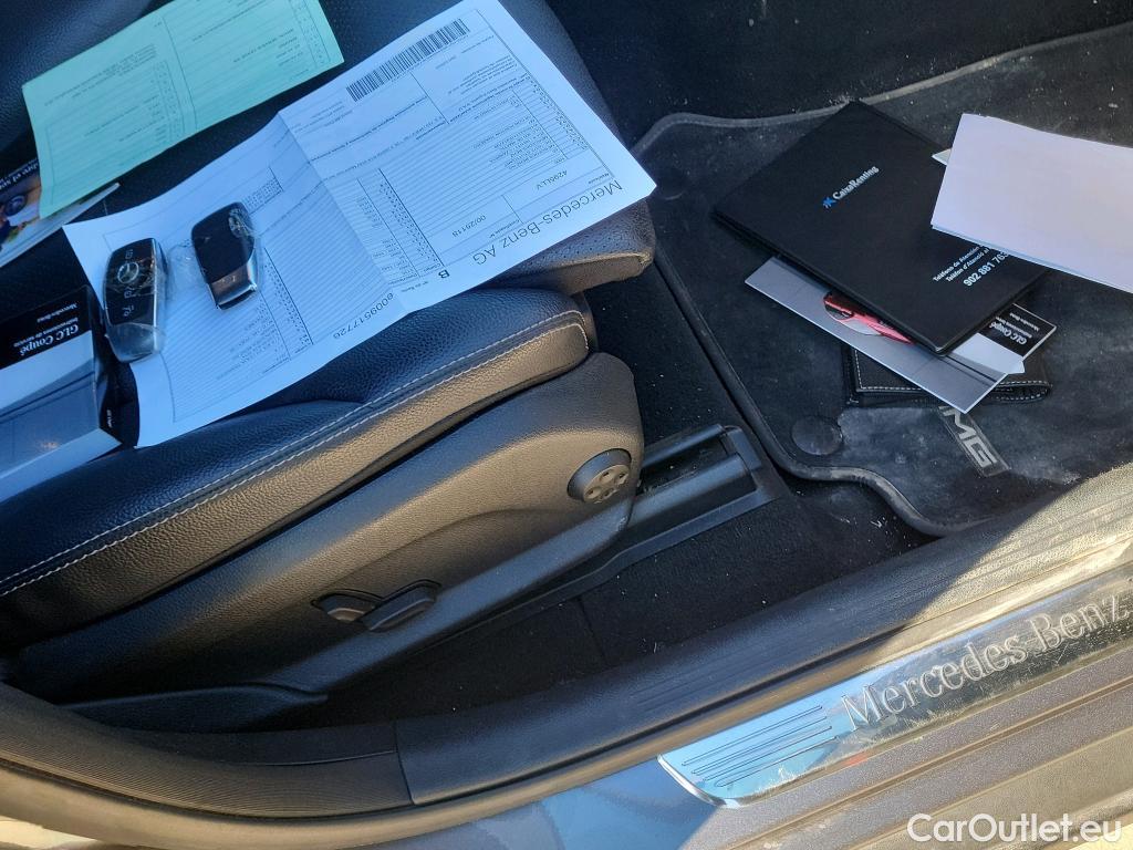  Mercedes  G-Klasee MERCEDES-BENZ GLC Coupé / 2019 / 5P / coupé GLC 300 de 4MATIC (AC) #5