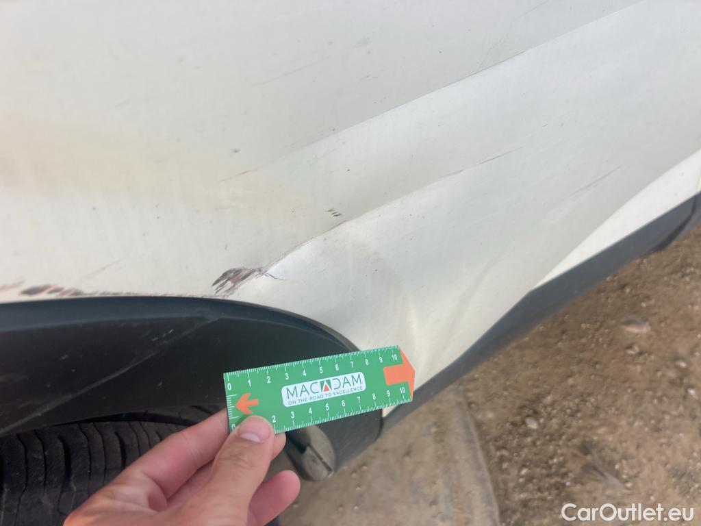  Nissan  Qashqai NISSAN  / 2021 / 5P / todoterreno DIG-T 116kW (158CV) mHEV Xtronic Acenta (AC2) #5