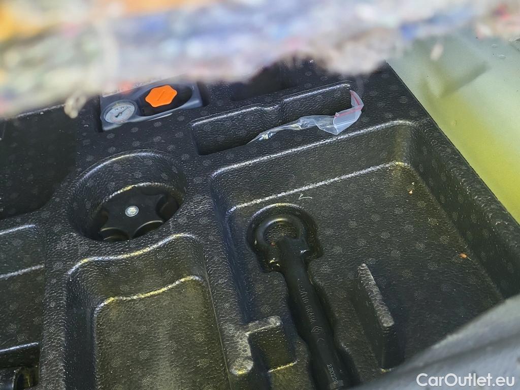  Nissan  Qashqai NISSAN  / 2021 / 5P / todoterreno DIG-T 116kW mHEV Xtronic 4x4 N-Connecta #10