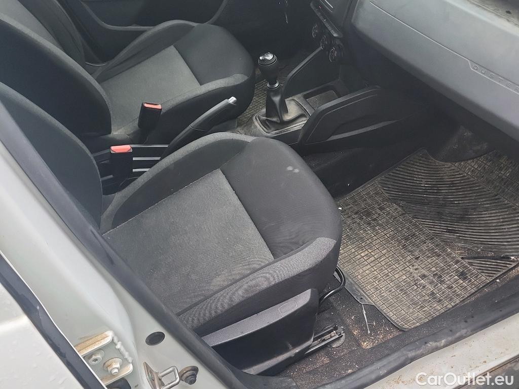  Dacia  Duster DACIA  / 2018 / 5P / todoterreno Essent. Blue dCi 85kW (115CV) 4X2 #19