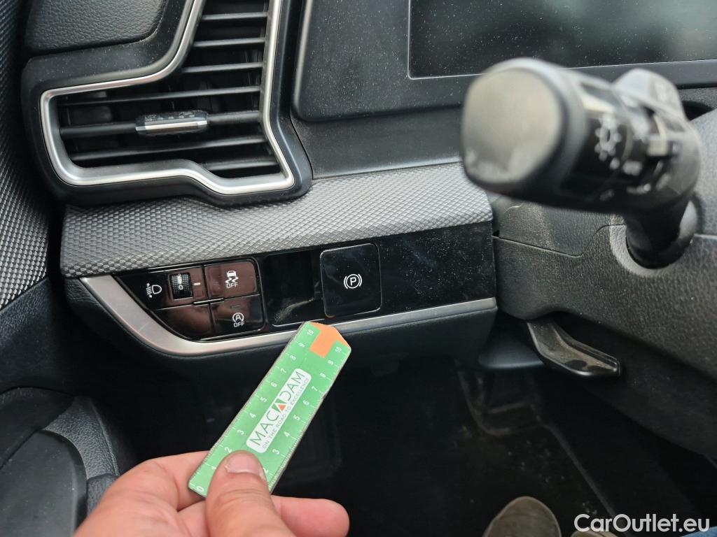  KIA  Sportage KIA  / 2022 / 5P / todoterreno 1.6 T-GDi 110kW (150CV) Concept 4x2 #2