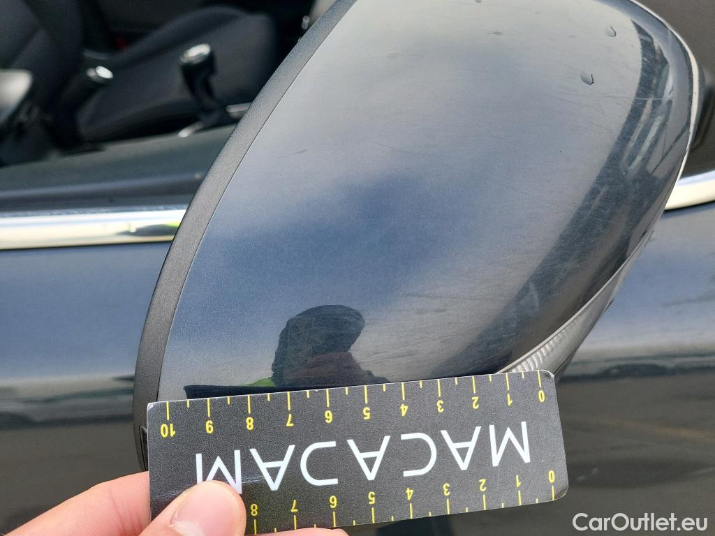  KIA  Sportage KIA  1.6MHEV Drive 100kW(136CV) 4x2(Crist Tintados) #44