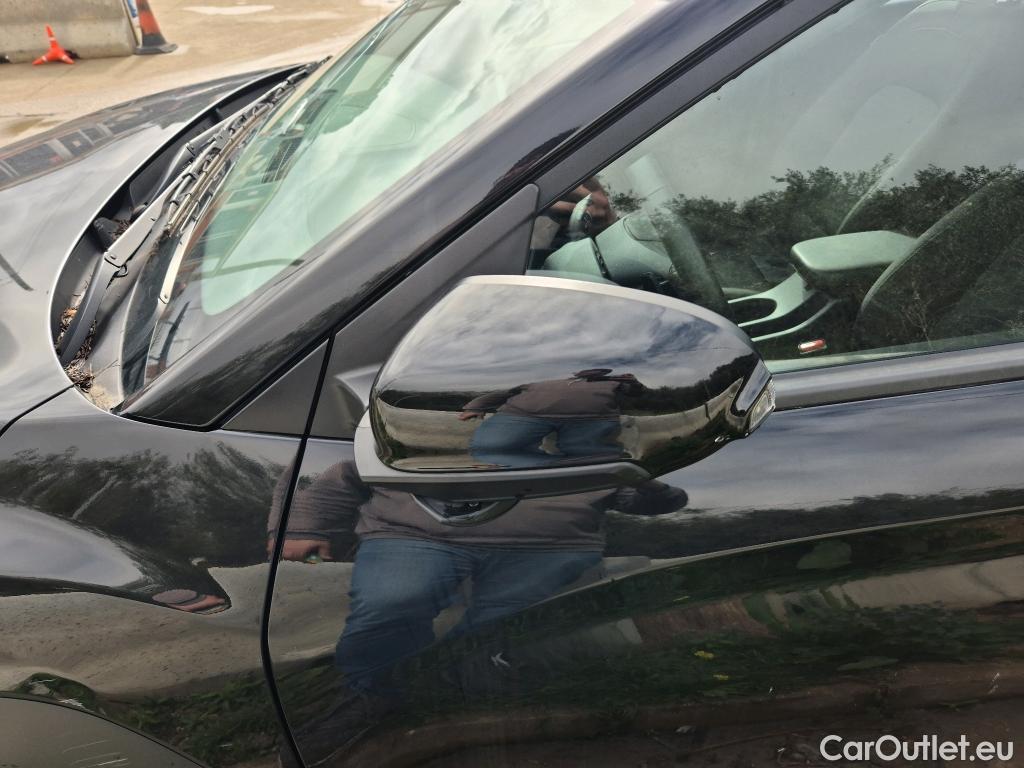  Hyundai  Konna HYUNDAI Kona / 2020 / 5P / todoterreno 1.6 GDI HEV Maxx DCT #29