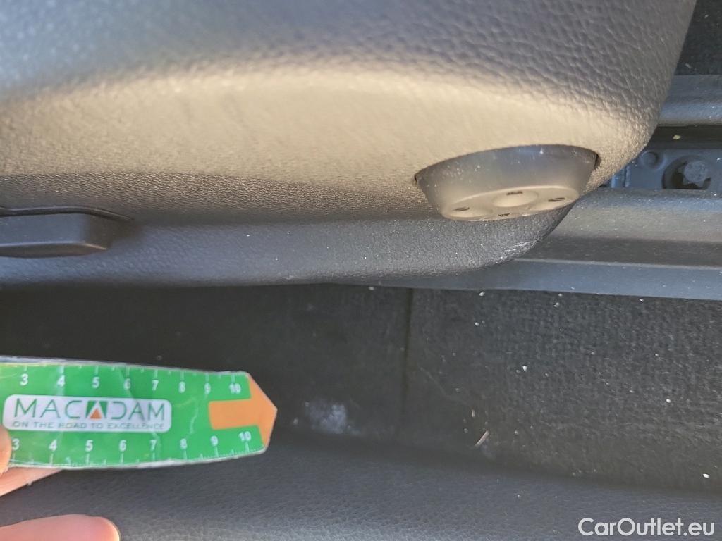  Mercedes  G-Klasee MERCEDES-BENZ GLC Coupé / 2019 / 5P / coupé GLC 300 de 4MATIC (AC) #6