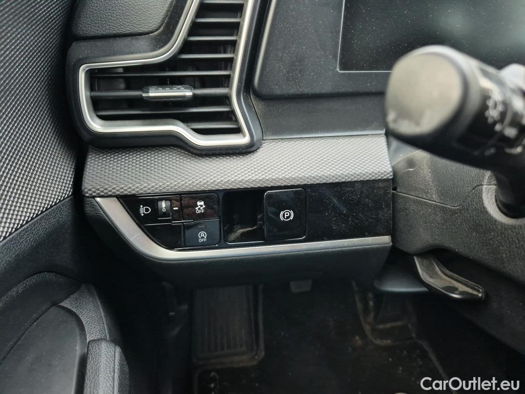  KIA  Sportage KIA  / 2022 / 5P / todoterreno 1.6 T-GDi 110kW (150CV) Concept 4x2 #1