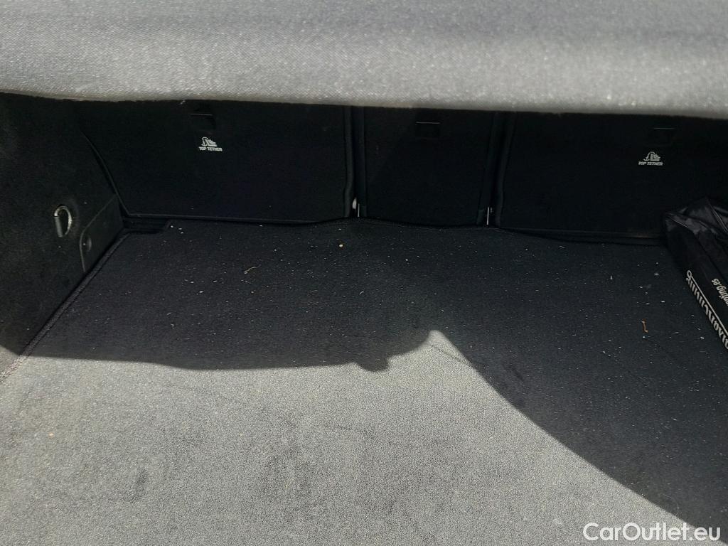  Mercedes  GLA MERCEDES-BENZ  / 2020 / 5P / todoterreno  250 e #1