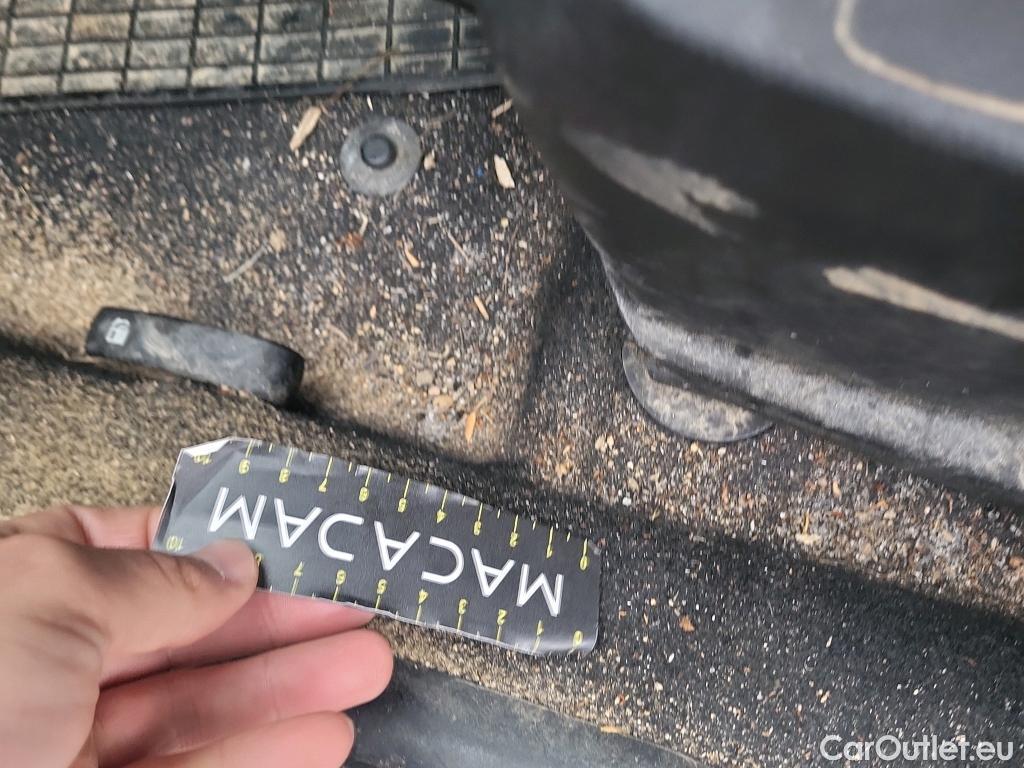  Dacia  Duster DACIA  / 2018 / 5P / todoterreno Essent. Blue dCi 85kW (115CV) 4X2 #8