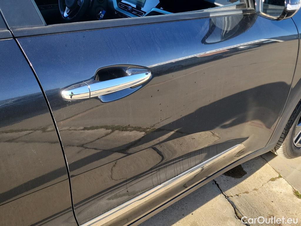  KIA  Niro KIA  / 2019 / 5P / crossover 1.6 GDi PHEV 104kW (141CV) Drive #3