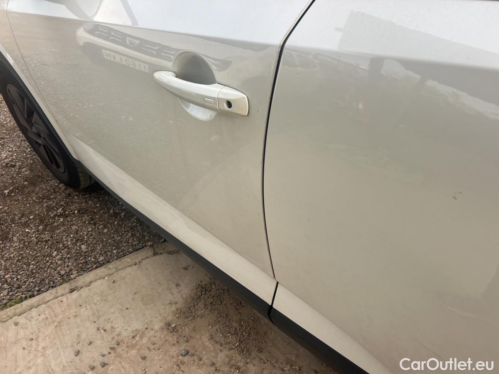  Nissan  Qashqai NISSAN  / 2021 / 5P / todoterreno DIG-T 116kW (158CV) mHEV Xtronic Acenta (AC2) #6