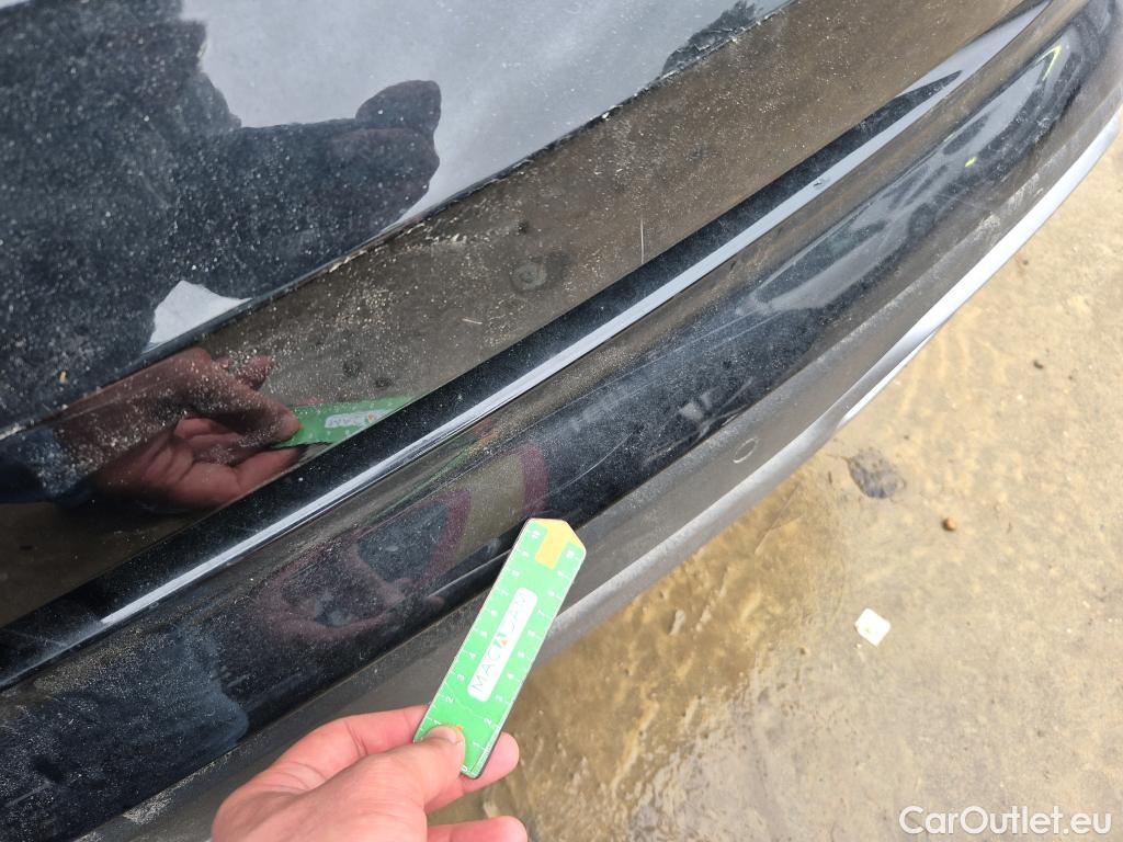  KIA  Sorento KIA  / 2020 / 5P / todoterreno 1.6 T-GDi HEV Plus Edition 4x2 7pl(SP) #27