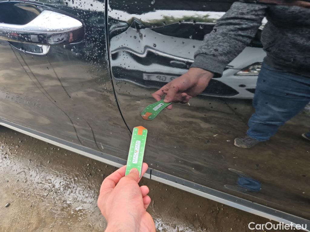  KIA  Sorento KIA  / 2020 / 5P / todoterreno 1.6 T-GDi HEV Plus Edition 4x2 7pl(SP) #3