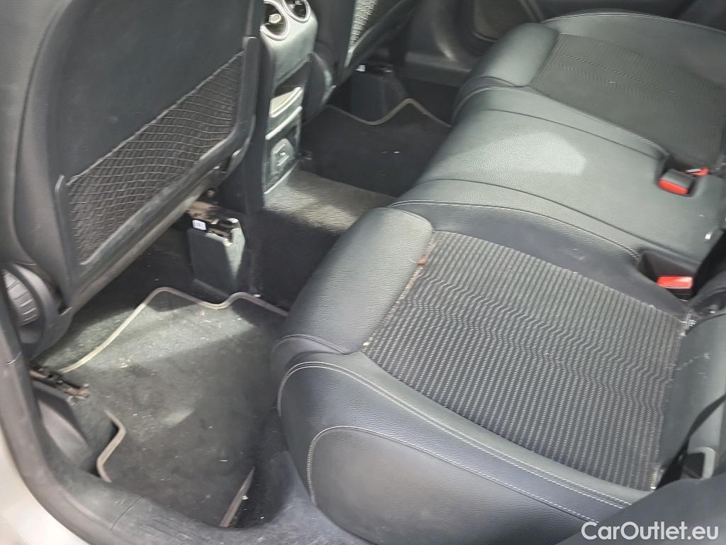  Mercedes  GLA MERCEDES-BENZ  / 2020 / 5P / todoterreno  250 e #14