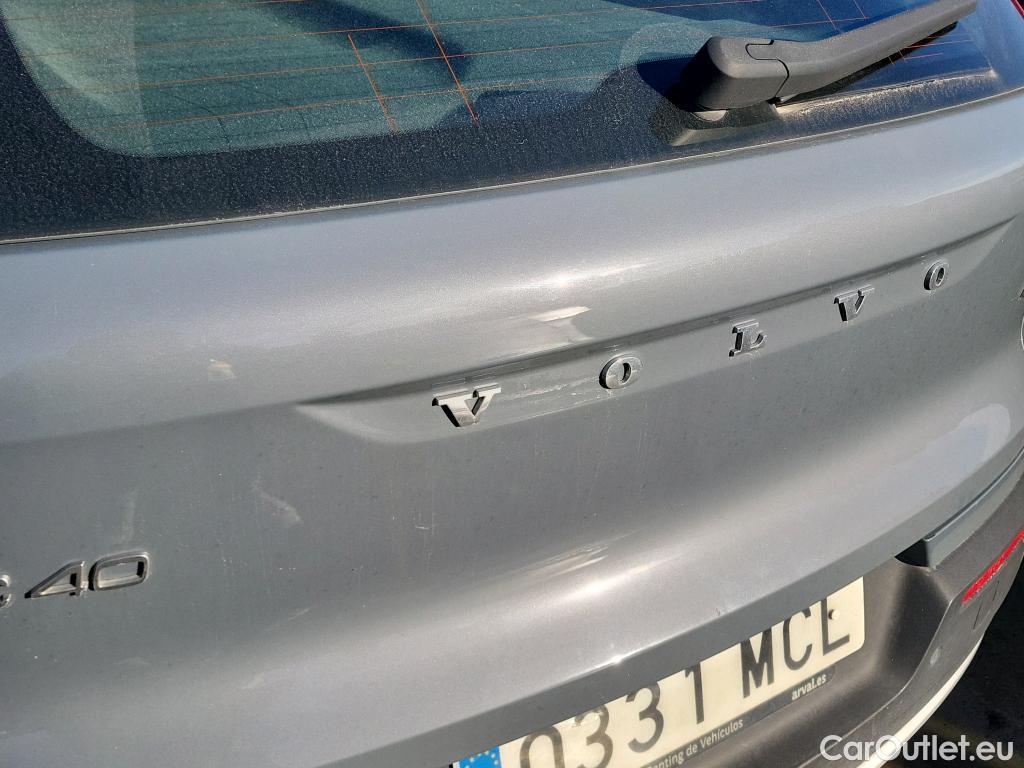  Volvo  XC 40 VOLVO XC40 / 2021 / 5P / todoterreno 1.5 T4 Recharge PHEV Core Auto #19