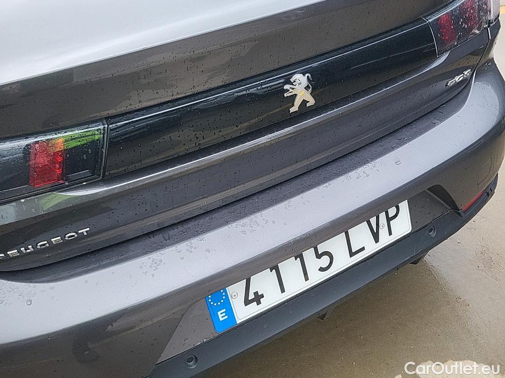  Peugeot  508 PEUGEOT  / 2018 / 5P / berlina con portón 5P Active Pack BlueHDi 130 S&S EAT8 (AC) #22