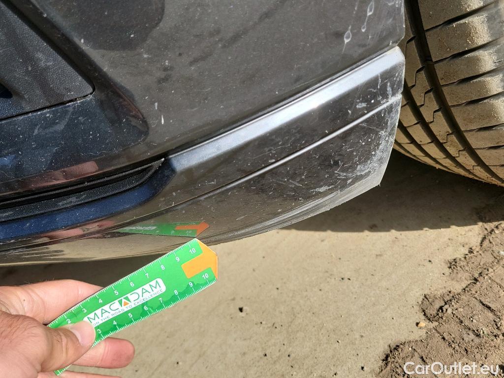  Volkswagen  Passat VOLKSWAGEN  / 2019 / 5P / familiar Variant Executive 2.0 TDI 110kW DSG #18