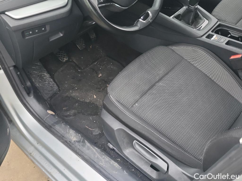  Skoda  Octavia SKODA  / 2020 / 5P / berlina con portón 2.0 TDI 85kW (115 CV) Manual Ambition #20