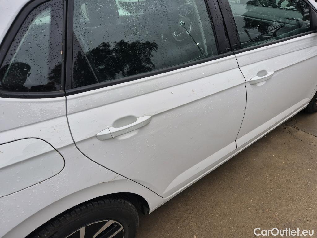  Volkswagen  Polo VOLKSWAGEN  / 2021 / 5P / berlina con portón Life 1.0 TSI 70kW (95CV) #17