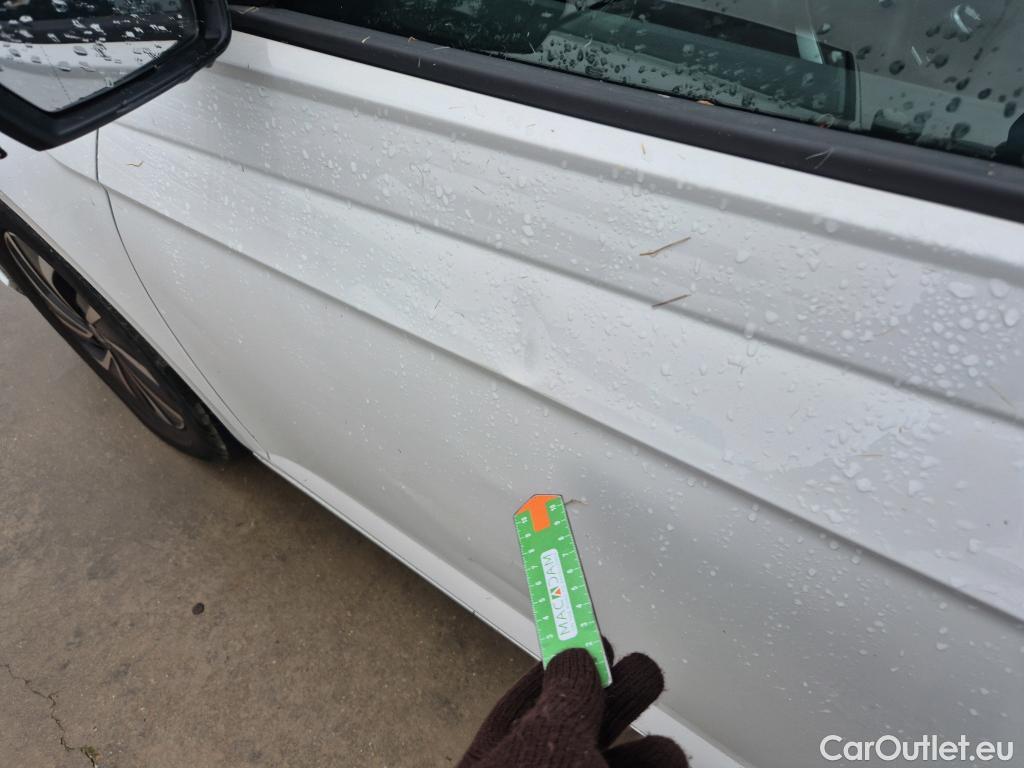  Volkswagen  Polo VOLKSWAGEN  / 2021 / 5P / berlina con portón Life 1.0 TSI 70kW (95CV) #7