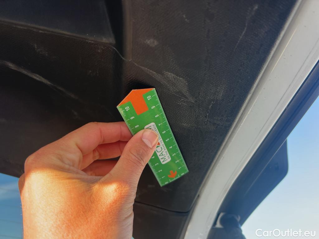  Peugeot  2008 PEUGEOT  / 2019 / 5P / todoterreno Allure BlueHDI 81kW (110CV) #7