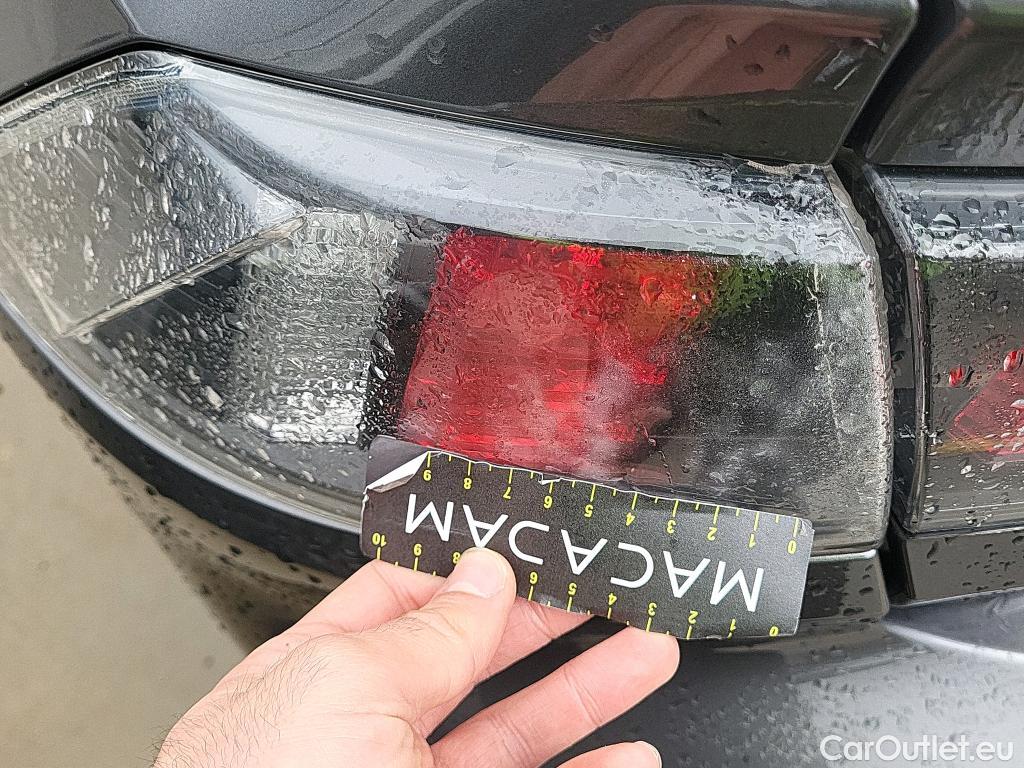  Peugeot  508 PEUGEOT  / 2018 / 5P / berlina con portón 5P Active Pack BlueHDi 130 S&S EAT8 (AC) #4