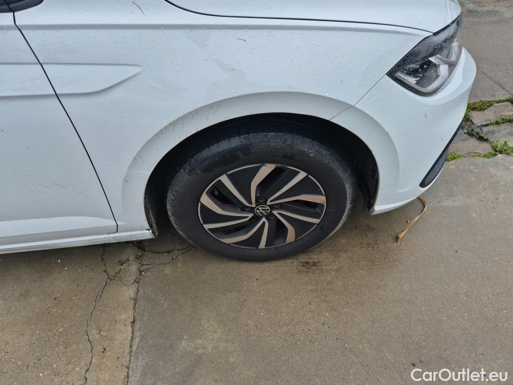  Volkswagen  Polo VOLKSWAGEN  / 2021 / 5P / berlina con portón Life 1.0 TSI 70kW (95CV) #9