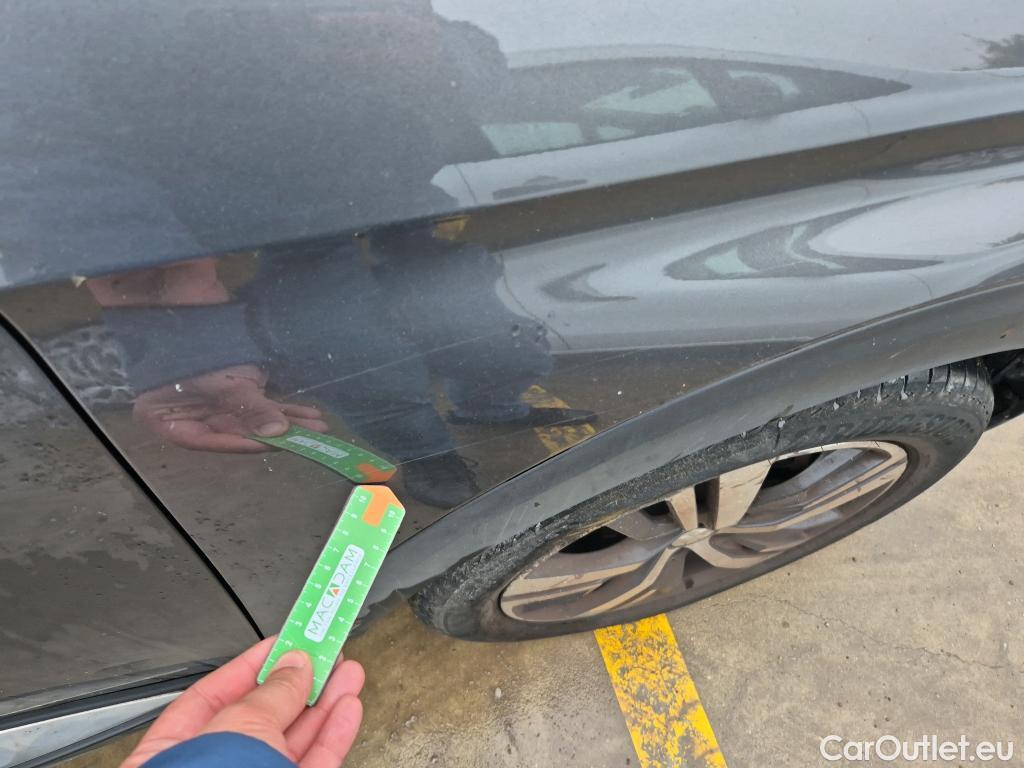  Peugeot  3008 PEUGEOT  / 2020 / 5P / todoterreno 1.5 BlueHDi 96kW (130CV) S&S Allure EAT8 #25