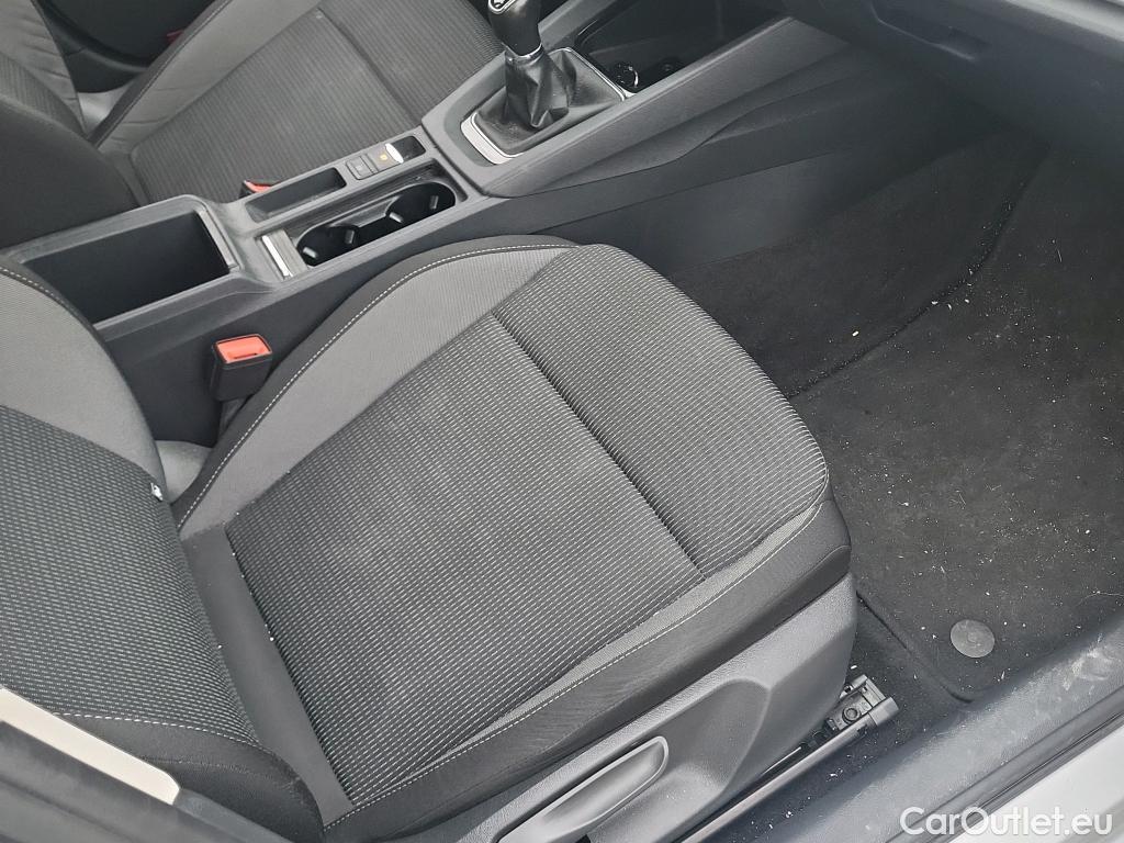  Skoda  Octavia SKODA  / 2020 / 5P / berlina con portón 2.0 TDI 85kW (115 CV) Manual Ambition #19