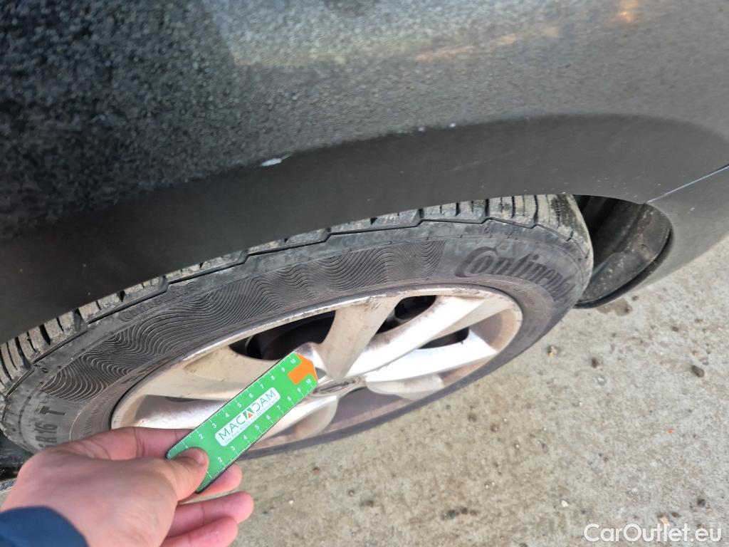  Opel  Corsa OPEL  / 2019 / 5P / berlina con portón 1.2T XHL 74kW (100CV) Elegance #8