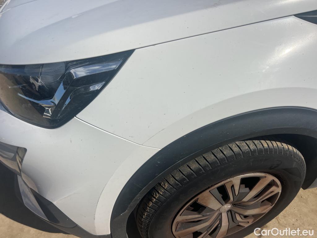  Peugeot  2008 PEUGEOT  / 2019 / 5P / todoterreno Active BlueHDI 81kW (110CV) #15