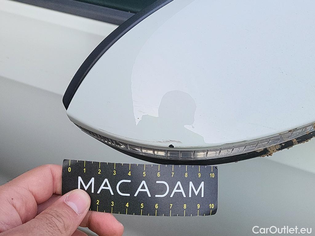  Volkswagen  Golf  VIII Berlina 2.0 TDI 115CV MT6 E6d #25