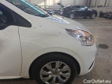  Peugeot  208 PEUGEOT  / 2015 / 5P / BERLINA VAN ACTIVE BLUEHDI 100CV #40
