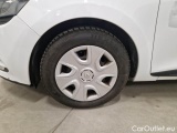  Renault  Clio RENAULT  / 2016 / 5P / BERLINA VAN ENERGY 1.5 DCI 75 #18
