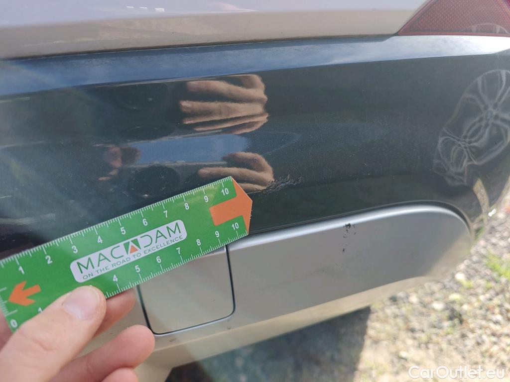  Audi  Q2 AUDI  / 2016 / 5P / todoterreno Design 30 TFSI 85kW (116CV) #34