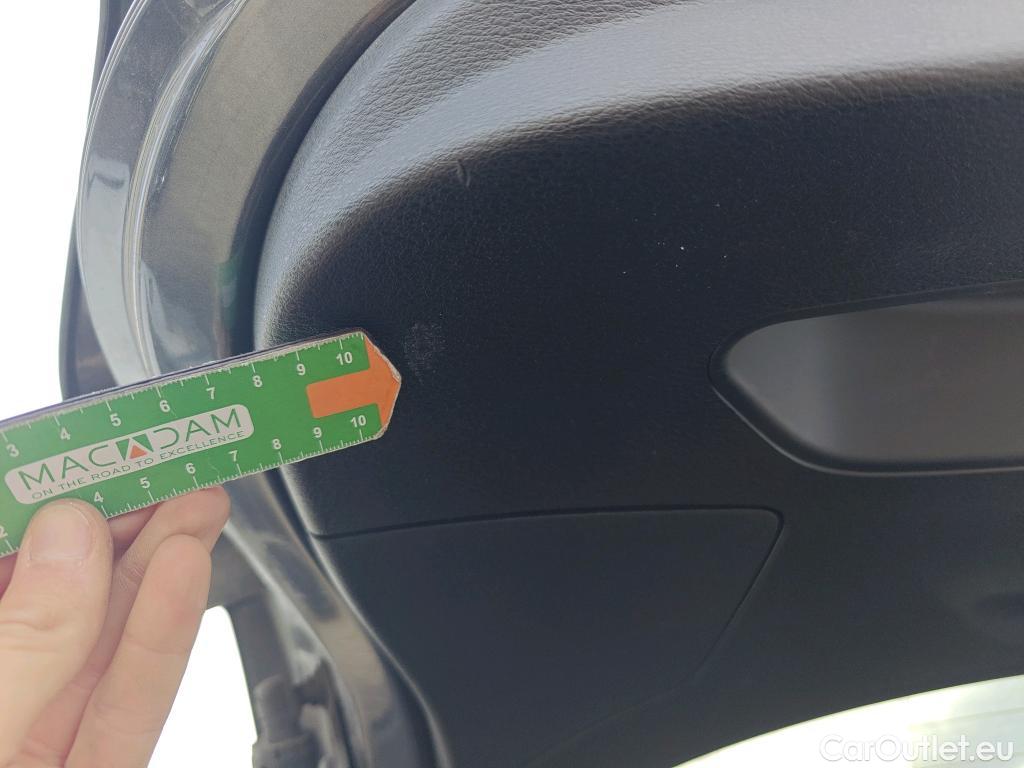  Bmw  X2 BMW  / 2017 / 5P / todoterreno sDrive18d (AC) #33