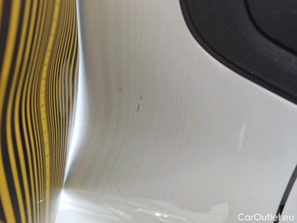  Citroen  C3 CITROEN  / 2020 / 5P / berlina con portón BlueHDi 75KW (100CV) S&S Feel Pack #37