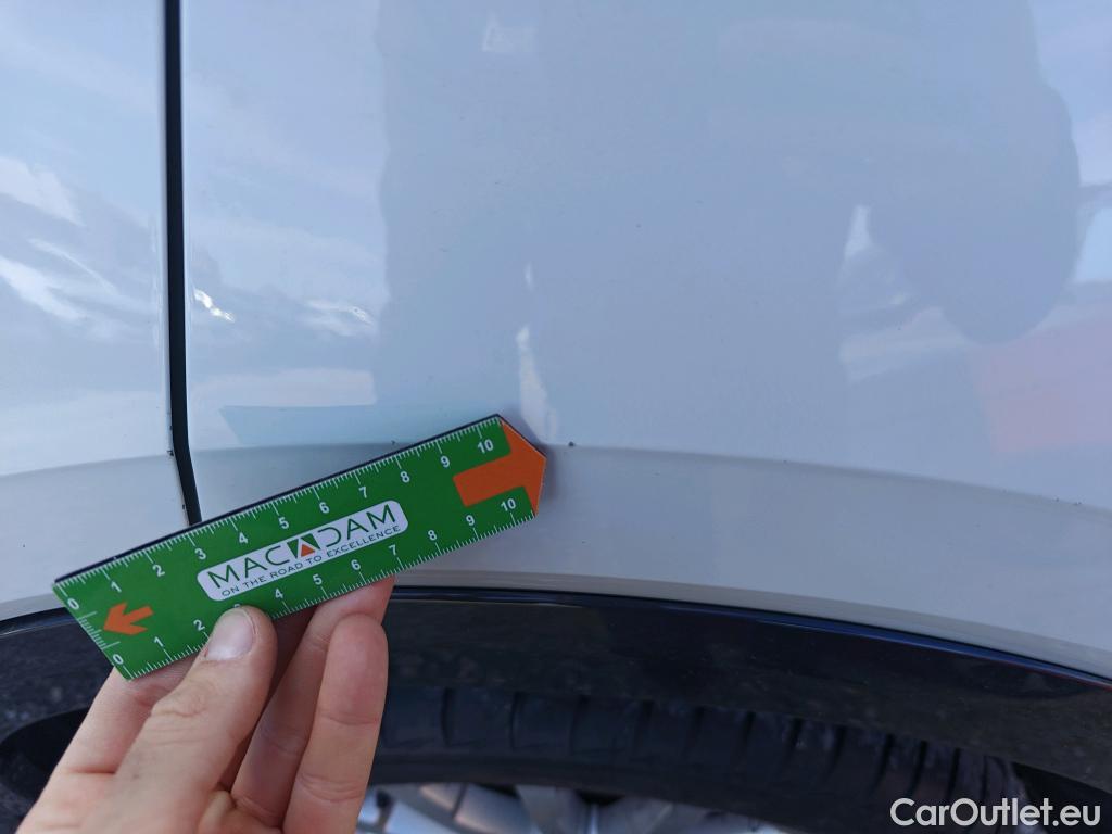  Audi  Q2 AUDI  / 2016 / 5P / todoterreno Design 30 TFSI 85kW (116CV) #25