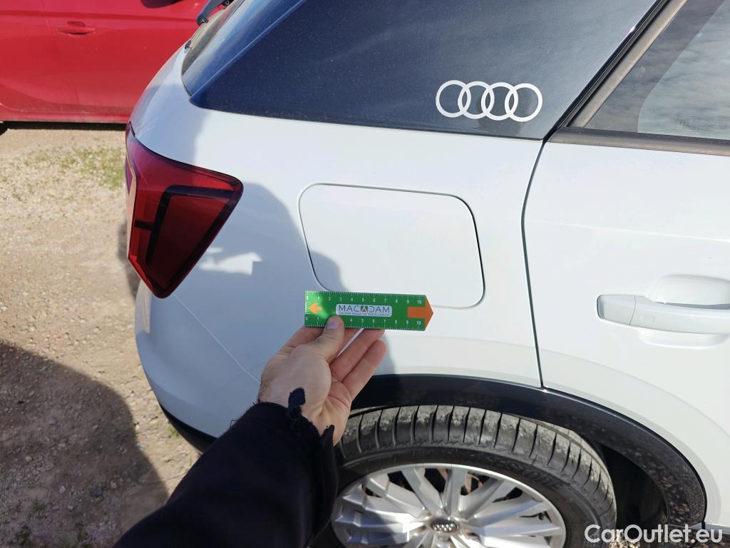  Audi  Q2 AUDI  / 2016 / 5P / todoterreno Design 30 TFSI 85kW (116CV) #26