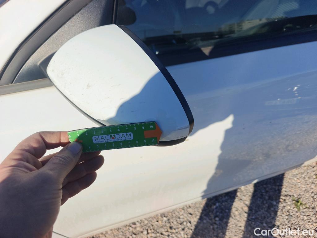  KIA  Cee'd KIA Ceed / 2018 / 5P / berlina con portón 1.0 T-GDi 88kW (120CV) Concept #37