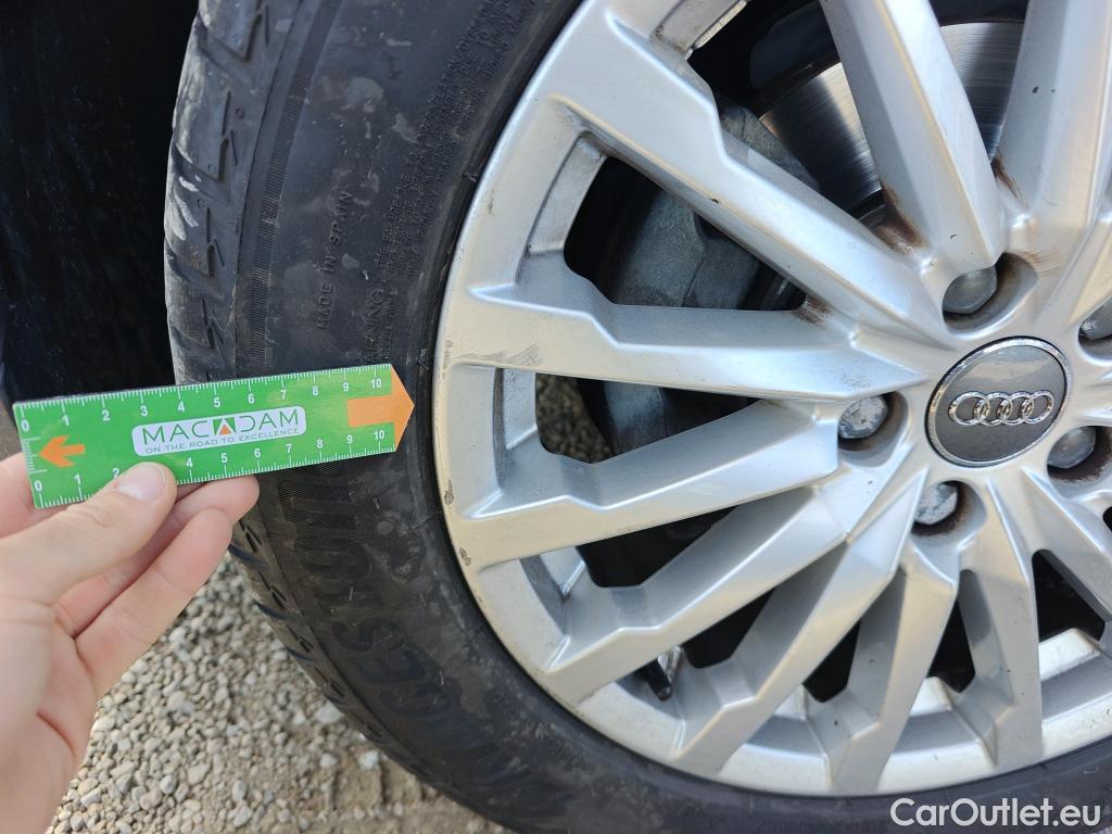  Audi  Q2 AUDI  / 2016 / 5P / todoterreno Design 30 TFSI 85kW (116CV) #16