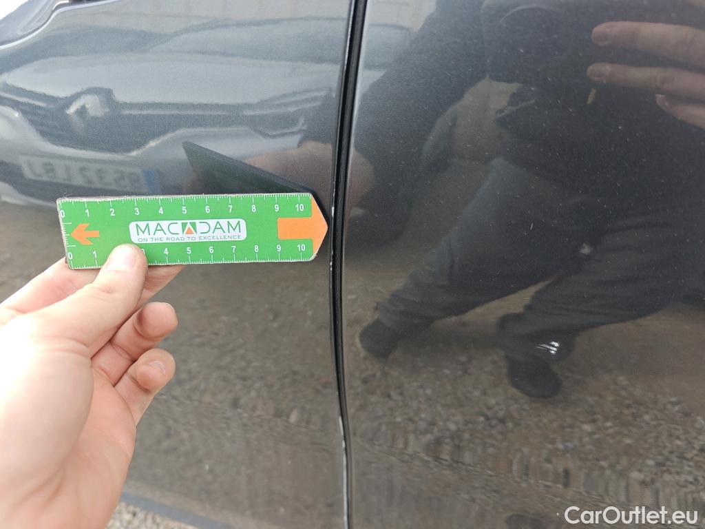  Bmw  X2 BMW  / 2017 / 5P / todoterreno sDrive18d (AC) #24