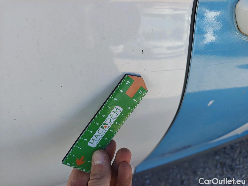  Hyundai  Konna HYUNDAI Kona / 2020 / 5P / todoterreno 1.6 GDI HEV Maxx DCT #30