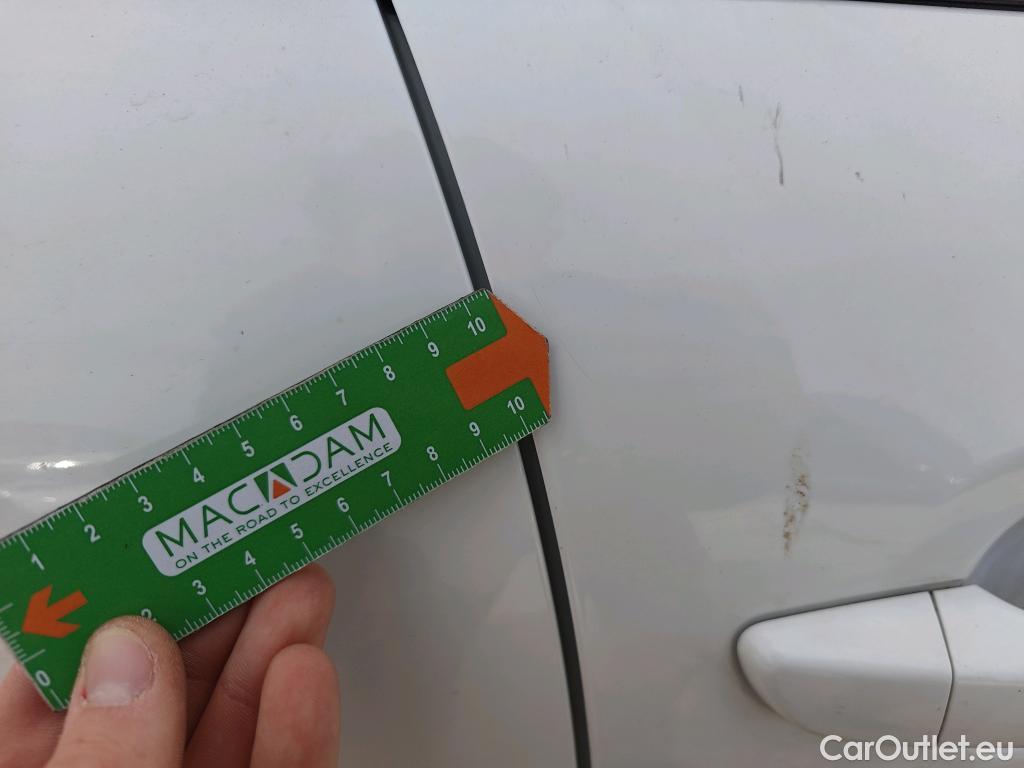  Citroen  C3 CITROEN  / 2020 / 5P / berlina con portón BlueHDi 75KW (100CV) S&S Feel Pack #30